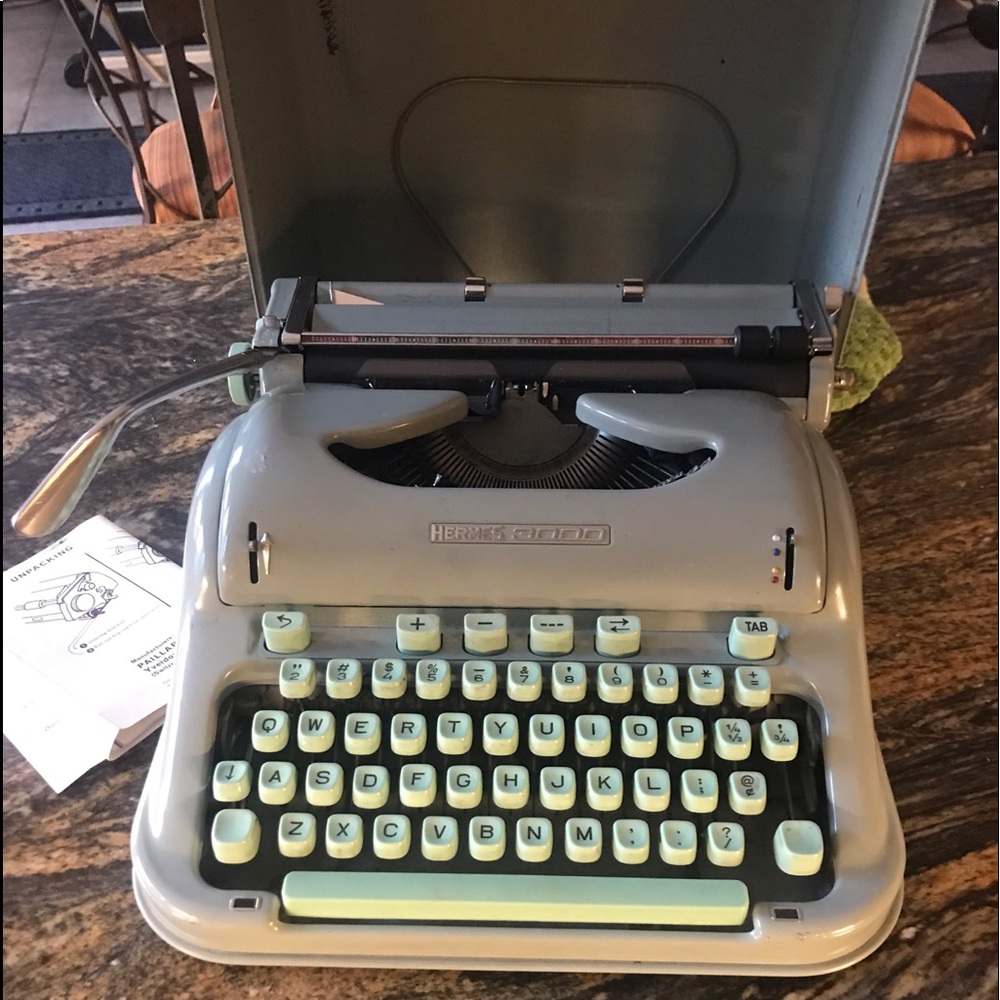 Hermès 3000